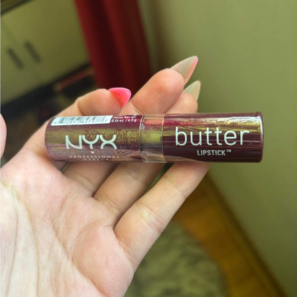 NYX Butter Lipstick - Rich Burgundy